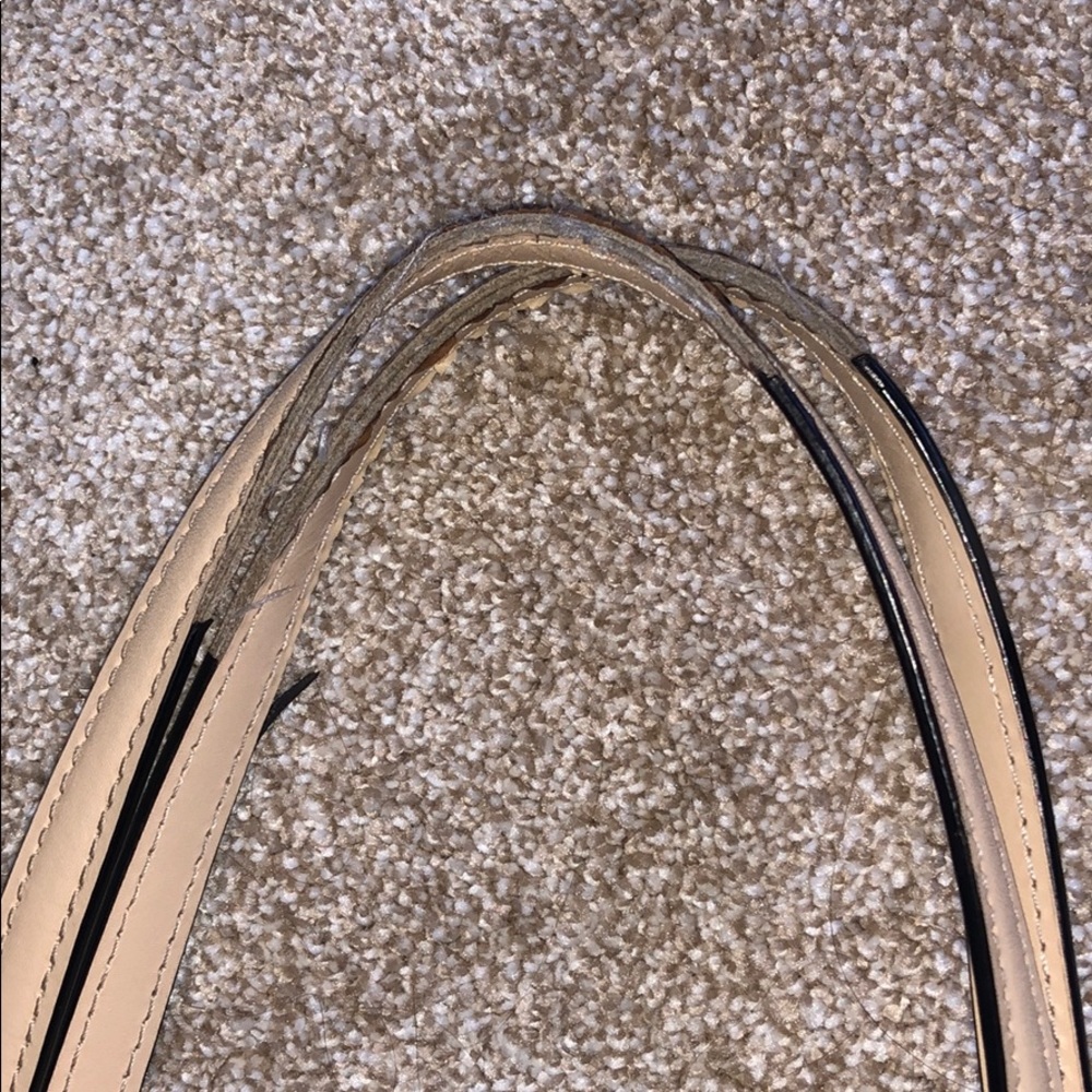 Michael Kors shoulder bag. - Picture 8 of 8